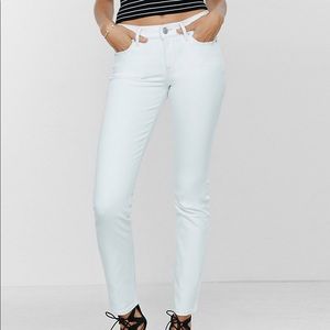 Bongo White Skinny Jeans- NWT